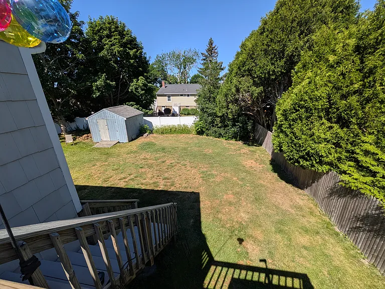 118 Center Ave — Photo 16