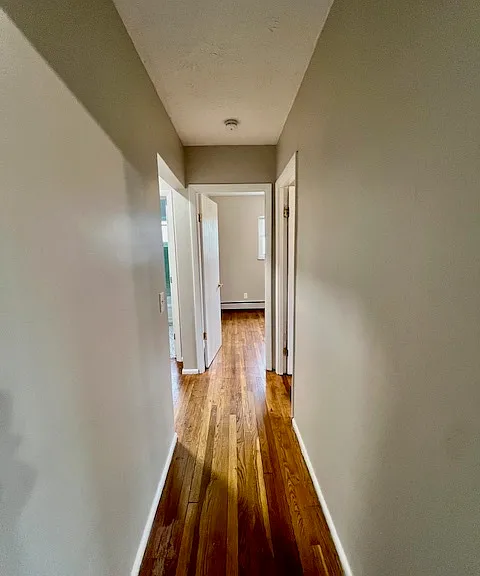 1720-1722 W North Bend Rd — Photo 1