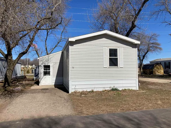1502 Memphis Ave Lot 16, Spirit Lake, IA 51360