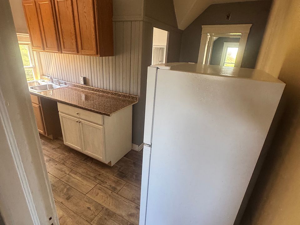 1st image of 13605 Gainsboro Ave #3
