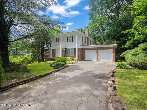 154 Howard Ave, Staten Island, NY 10301
