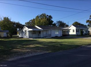 610 Walnut Ridge St, Joplin, MO 64801