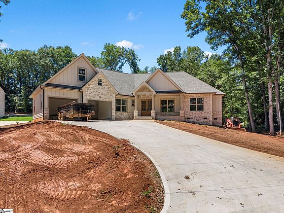 2nd image of 314 Bouldercrest Ct
