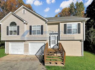 1487 Isleworth Cir, Atlanta, GA 30349