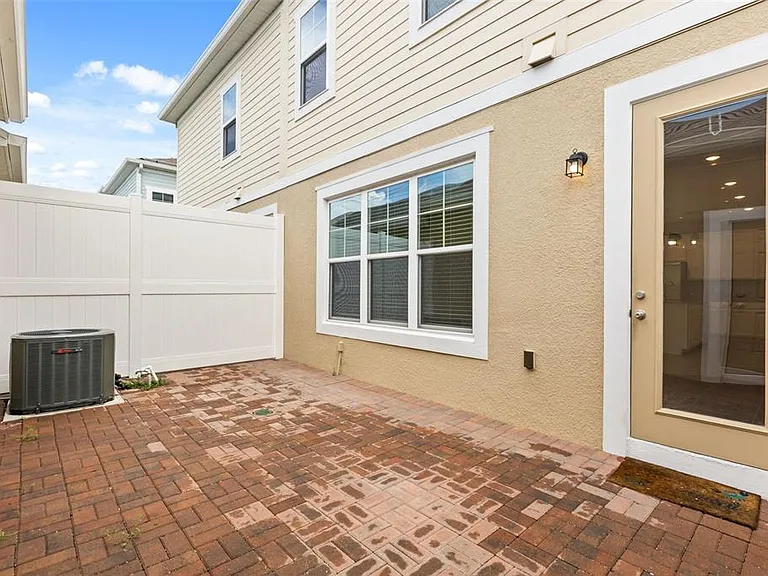 7078 Twilight Bay Dr — Photo 31