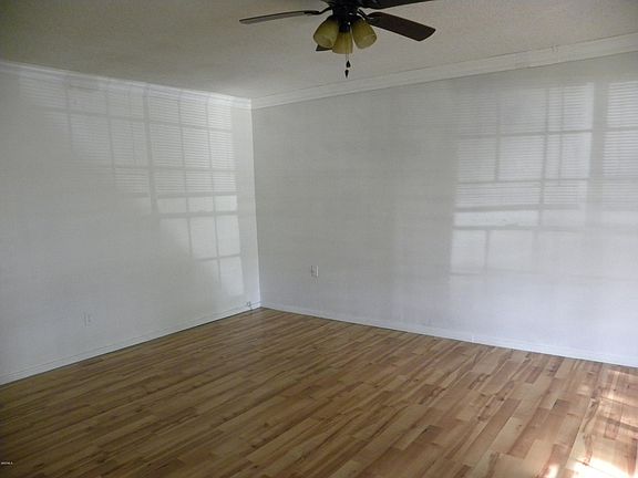 5th image of 20 Brittany Ct