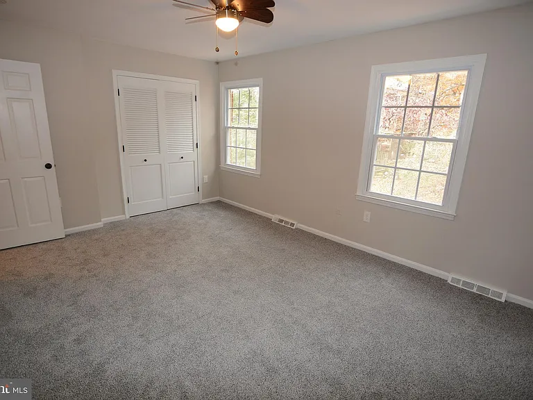 1666 Albermarle Dr — Photo 16