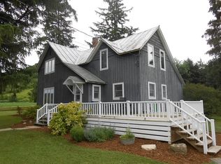 30663 Oakland Rd, Cashton, WI 54619