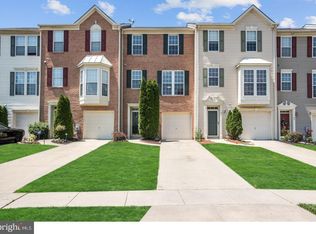 49 Colts Neck Dr, Sicklerville, NJ 08081