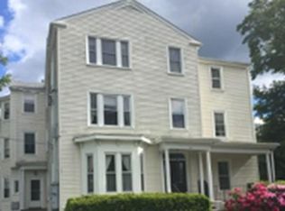 32 Holten St APT 2R, Danvers, MA 01923