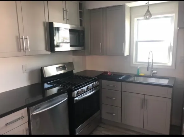 77 Marietta St #3, Providence, RI 02904