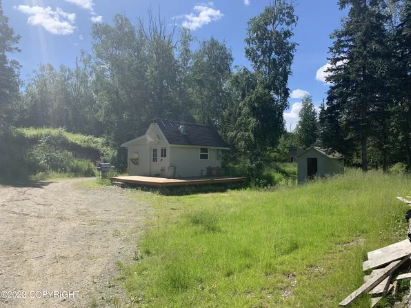 3750 W Gentle Breeze Dr, Wasilla, AK 99623