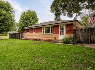6110 Regent Ave N, Brooklyn Center, MN 55429