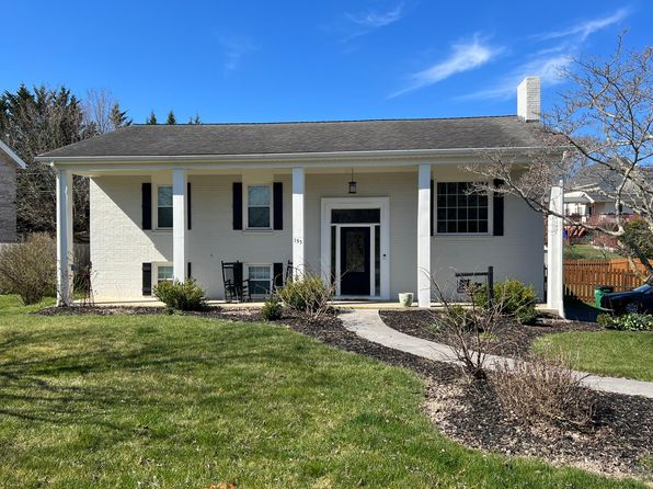 155 Robin Rd