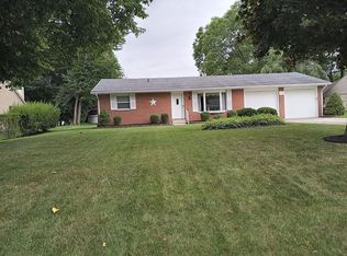 1221 Marwood Dr, Piqua, OH 45356