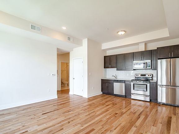 3rd image of 1431 South St #301B