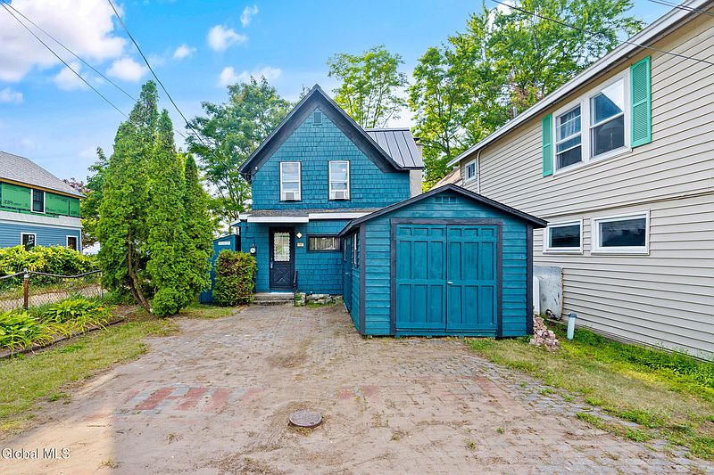 4th image of 1801 Park Avenue