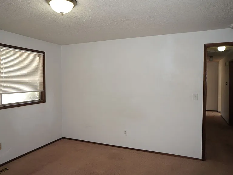 6404 SE Furnberg St — Photo 17