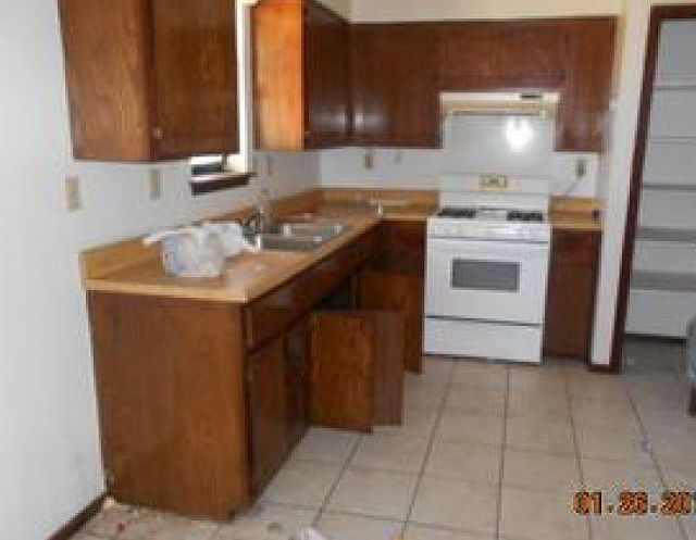 2nd image of 205 Butler Dr