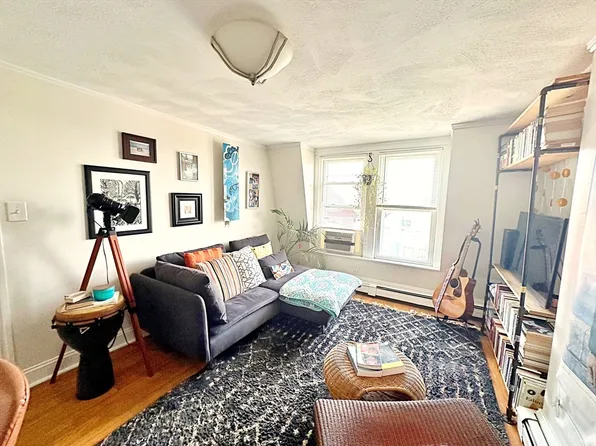 242 Princeton St, Boston, MA