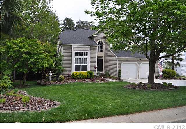 1st image of 124 Misty Arbor Ln