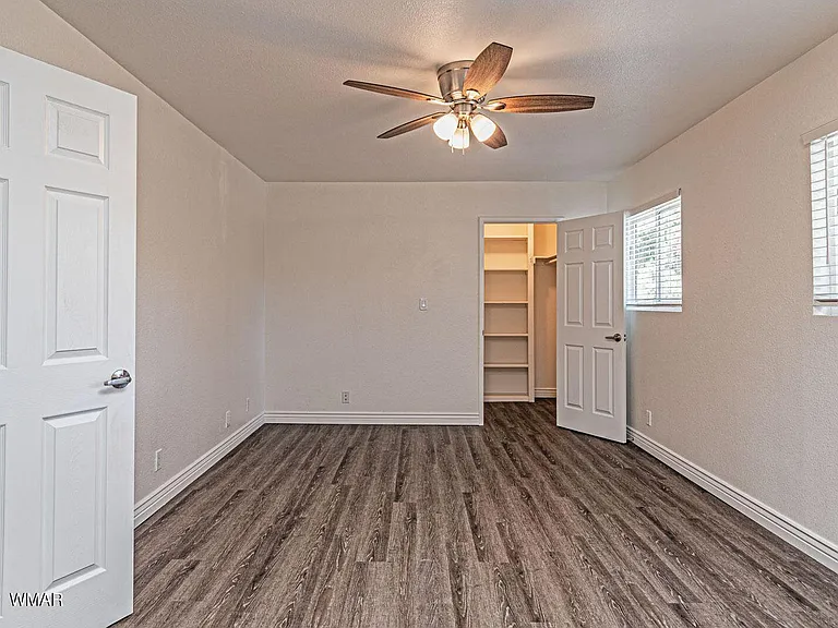 580 N 9th Dr — Photo 22
