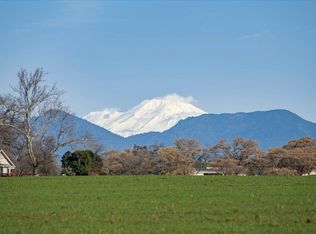 21736 Vogt Ln, Anderson, CA 96007