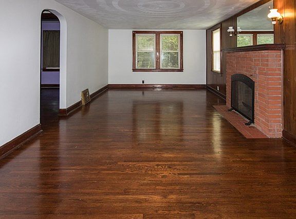 4th image of 24 Chilton Ave
