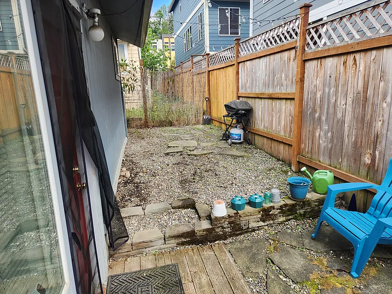 4845 Delridge Way SW #C — Photo 10