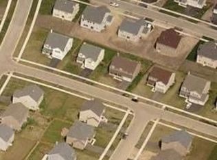 1156 Griffith Ave, Elburn, IL 60119