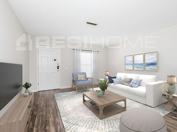 3rd image of 1012 Mockingbird Cir