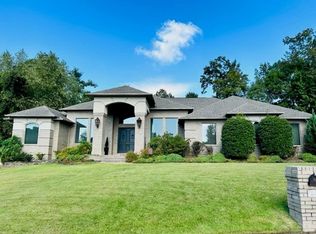 14 Choctaw Cv, Maumelle, AR 72113