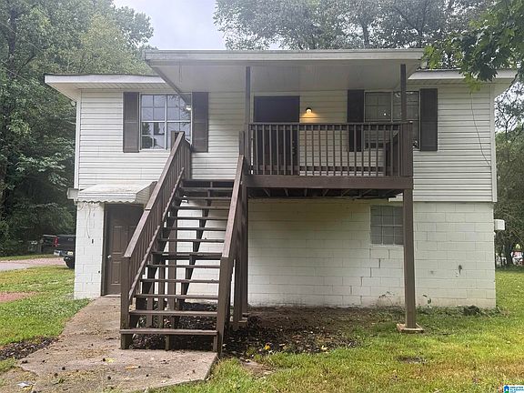 2nd image of 3641 Field St