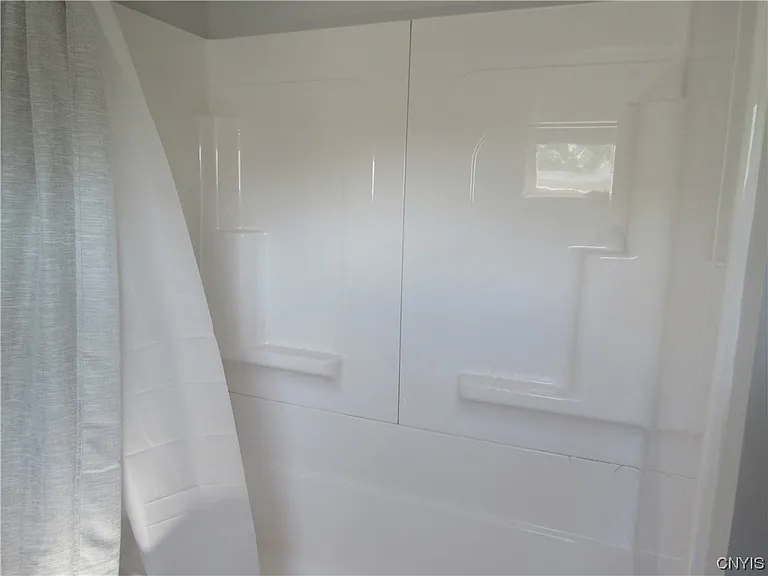 28 E River Rd #2-1 — Photo 40