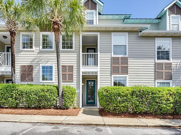 2nd image of 104 Village Blvd Unit 615