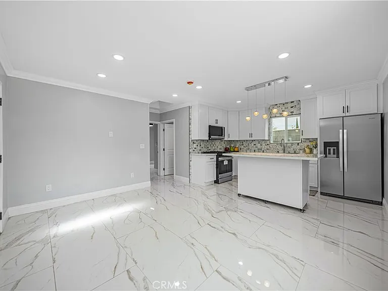 12943 Bess Ave — Photo 19