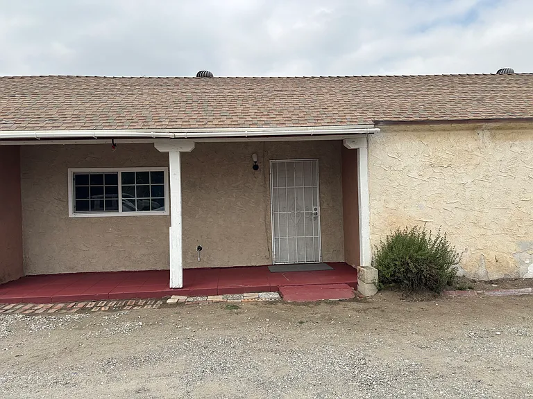 8447 Palmetto Ave #B — Photo 1
