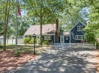 44 Avalon Cir, Osterville, MA 02655