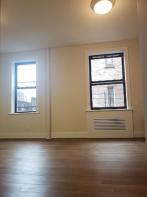 3rd image of 115 E 116th St APT 3b