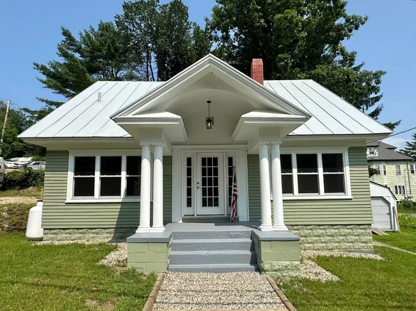 112 Lincoln Avenue, Rumford, ME 04276