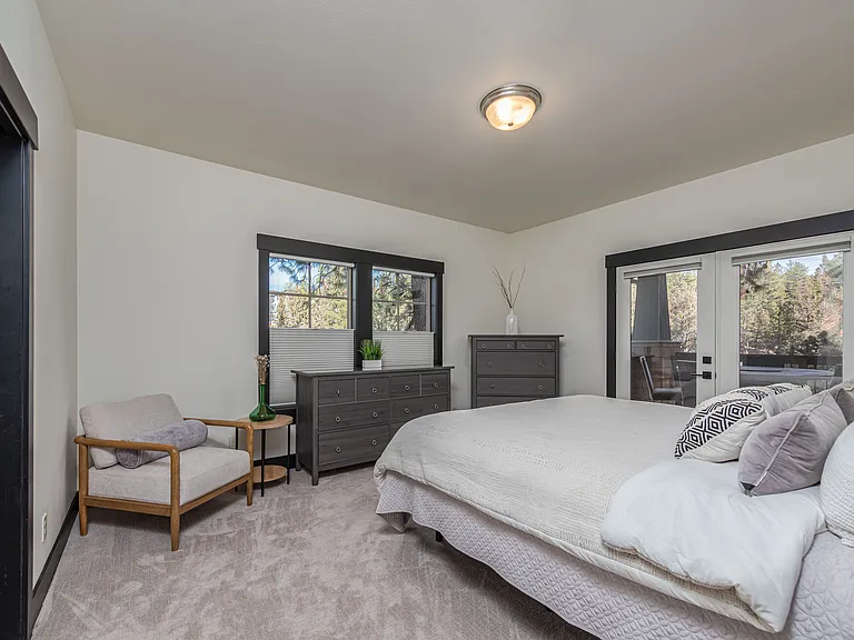 2340 NW Bens Ct — Photo 15