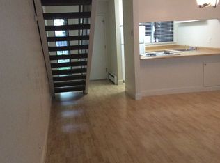 6263 Montecito Blvd APT 1, Santa Rosa, CA 95409