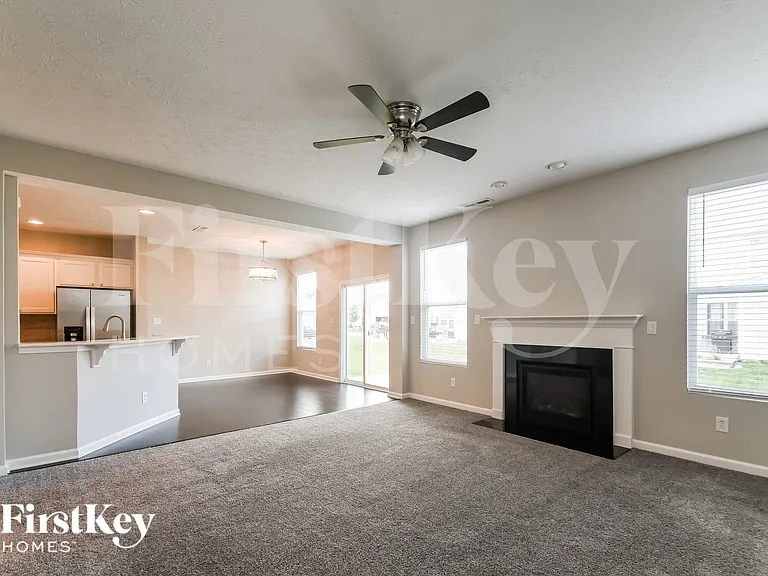 5770 Pebblebrooke Rd — Photo 5