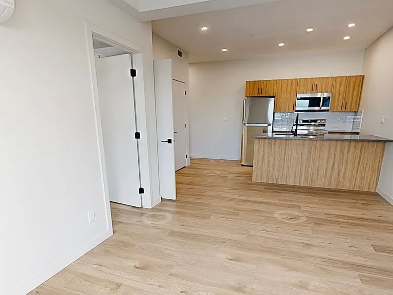 9502 86th St NW — Photo 36