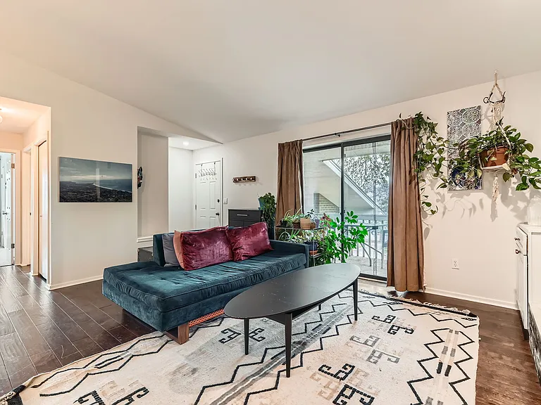 2800 Kalmia Ave #C304 — Photo 6