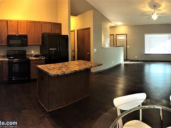4th image of 8355 S 63rd St