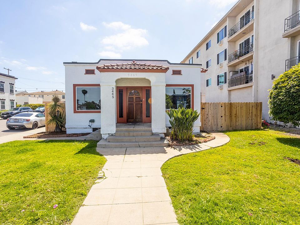 1st image of 3445 Park Blvd