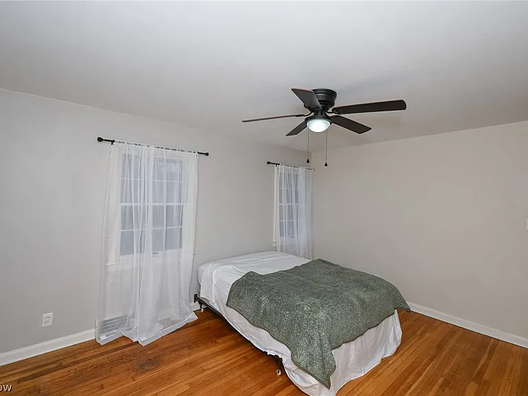 3699 Bainbridge Rd — Photo 27