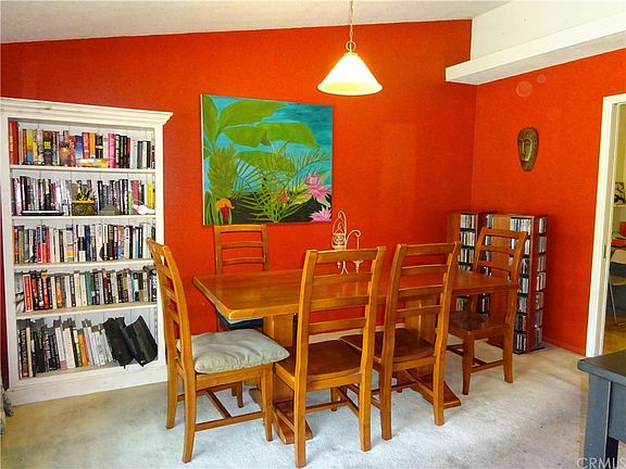 5th image of 1106 N Pasadena Ave