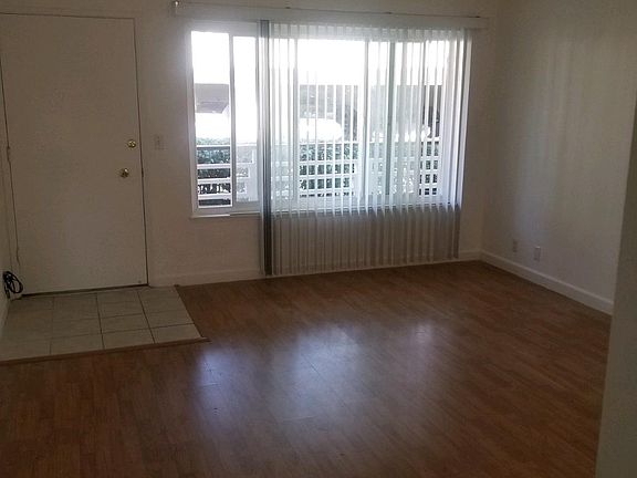 3rd image of 2850 Sneath Ln #14